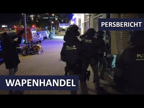 Politie | Zeven verdachten aangehouden in een groot vuurwapenonderzoek | DSI | Opsporing
