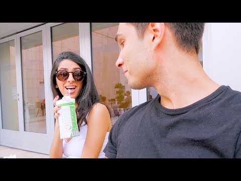 download lagu mp3 mp4 Dubai Teen Girls, download lagu Dubai Teen Girls gratis, unduh video klip Dubai Teen Girls