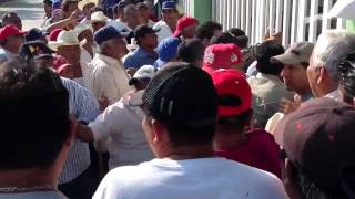 preview picture of video 'Generan violencia en San Dionisio del Mar.'