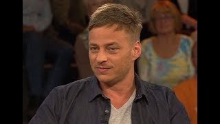 Tom Wlashiha at the Markus Lanz Show video