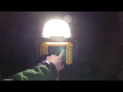 DeWALT prožektorius DCL074 18V be akumuliatoriaus ir kroviklio video