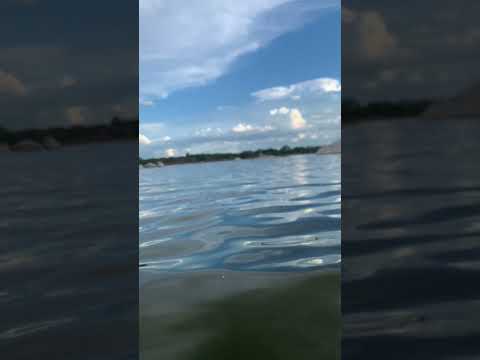 #foryou "Dourado de sol, azul de água. 🌅 O paraíso escondido em Cansanção, Bahia. 🌵💎