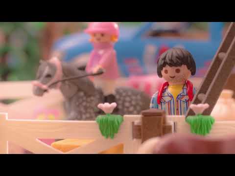 PLAYMOBIL Pony Farm
