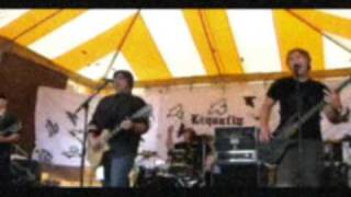 Liquafly - Call You Out (live @ Rockin' The Suburbs 2008 w/ Days of the New)