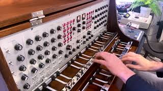 Video thumbnail for LudoWic - Mixtur Trautonium + MPC2000xl by LudoWic music