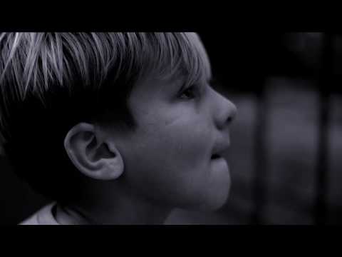 EL EXTRANJERO -Los Niños- [Videoclip]