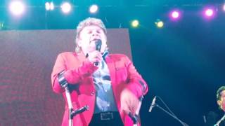 Los Yonics - Un dolor