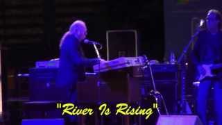 Eric Burdon - "We've Gotta Get Out Of This Place/.../River Is Rising" [Béjar, SA. 2013/07/12]