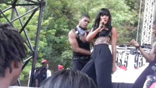 Kelly Rowland Lay It On Me live