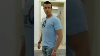 Kollegah klatscht Museumswächter weg 😲😂