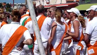preview picture of video 'Ringrijden in Zoutelande op 24 juli 2010'