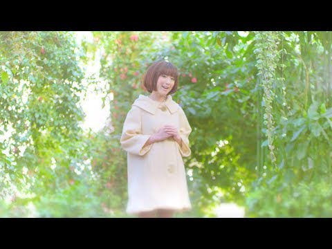 moumoon「トモダチ／コイビト」(Official Music Video)