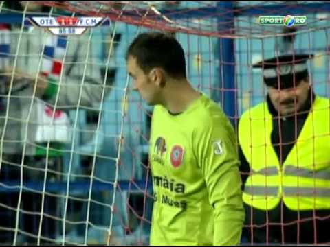 Cupa Romaniei Optimi - Otelul Galati 2-1 FCM Targu Mures - 25 OCT 2011 - Foarfeca Superba Antal