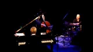 Piano  Boogie . Janie Noële Héliès en trio .