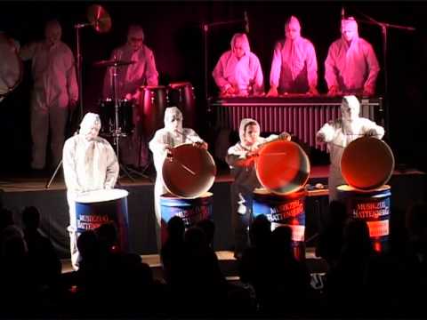 Percussion Ensemble Musikzug Battenberg - white man barrels & percussion