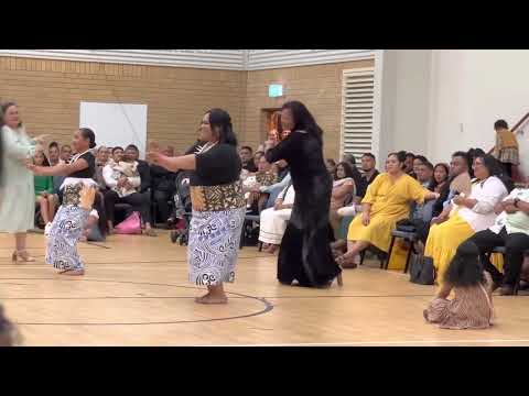 Kalesita & Silia dance- RWH Sis Mafi & Sis Teputepu