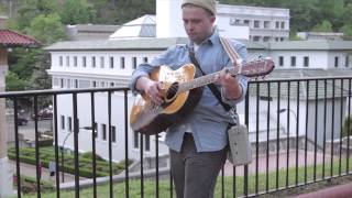 Christopher Denny "A Little Dreamin' to do" - Suitcase Sessions