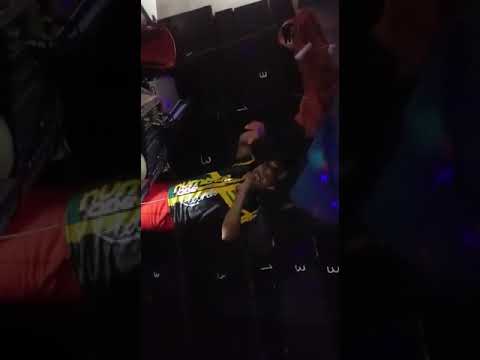 Festa do Paulinho Roots com ESTAÇAO ROOTS vs IRIE POWER