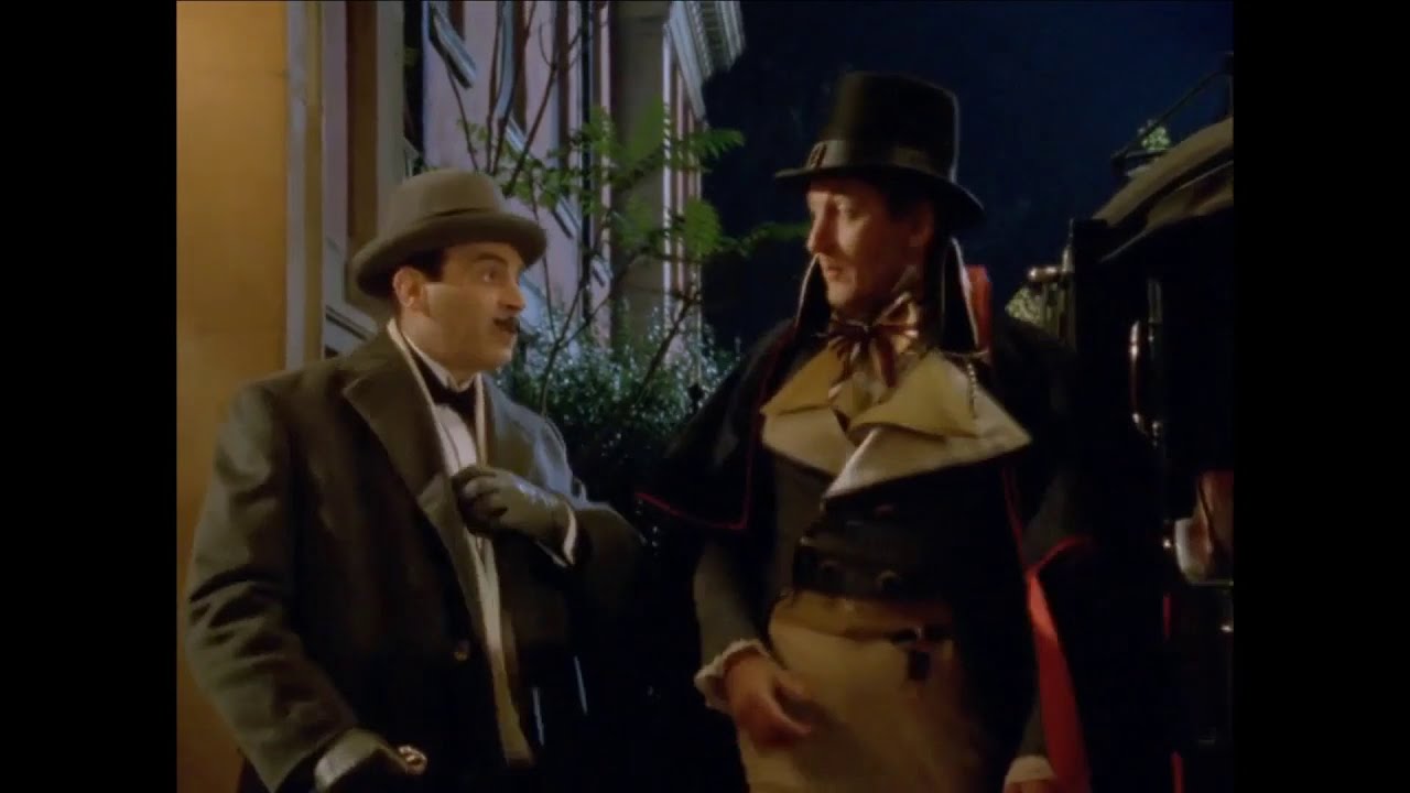 Hercule Poirot Does Not Wear Costumes | Agatha Christie's Poirot S3xE9 | Bits of Pop Culture