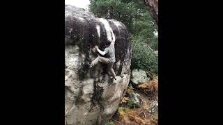 Video thumbnail: Haute Tension, 7c+. Fontainebleau