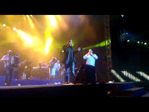 Frans Duijts Waalkadefeest 28-05-2011 Sjalala Frans en Wolter duet