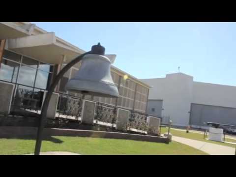 Inside The Submarine & Battleship - USS Alabama & Drum