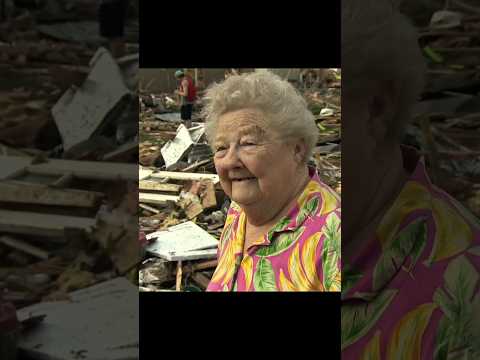 Keajaiban Nenek yang Diterjang Dari Tornado 🌪