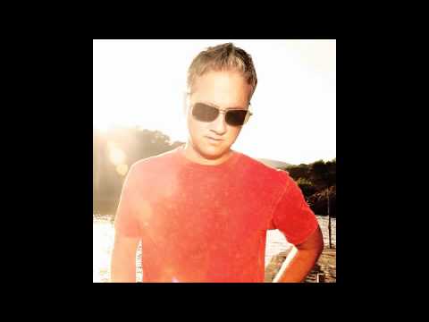 Robbie Rivera feat. Lizzie Curious-Departures-electro mix