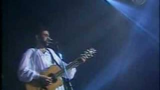 Legião Urbana - Teatro dos Vampiros (ao vivo).flv