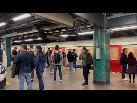 The disused track at Barbican and Moorgate, and what to do with it