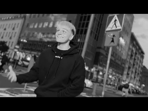 Motyl, Karpiu, Majki - Hejnał [Official Video]