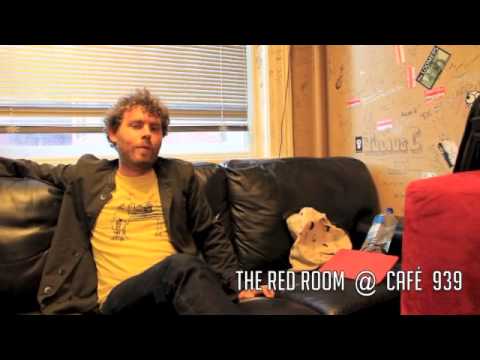 Artist interview with Gabriel Kahane at The Red Room @ Cafe 939