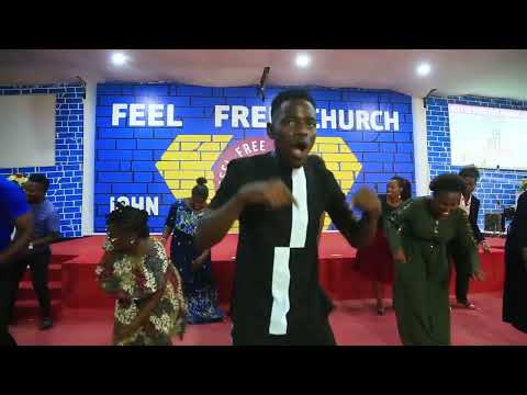 Tumekuja kivingine - Free Voices Kwaya ( Live Performance )