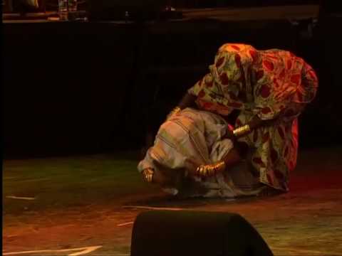 Matia Damásio - Mãe Querida feat. Yola Semedo