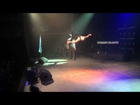 ROMY LOW - DMOL - CONCIERTO RAZZMATAZZ