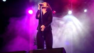 Alison Moyet - Falling (The Minutes European Tour 2015, Live  Fabrique Milano, 24/02/2015)