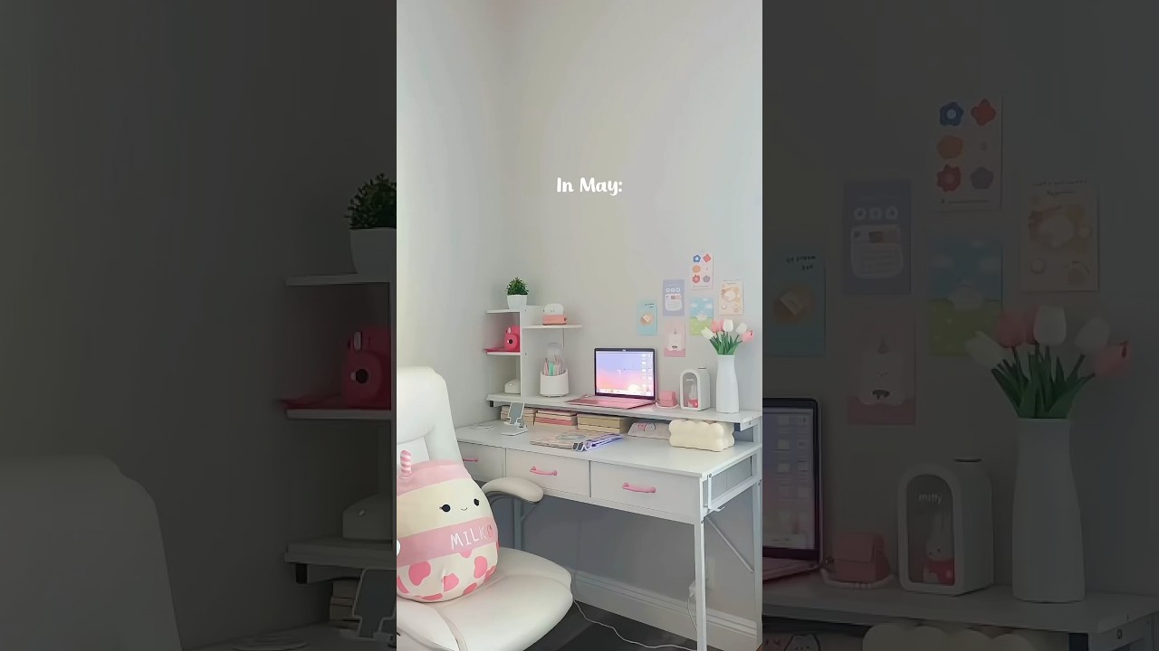 Desk makeover ✨🍃🌷 #desksetup #aestheticdecor #decoration #setup #aesthetic #setup #makeover