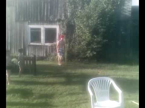 Ingo macht ne Arschbombe