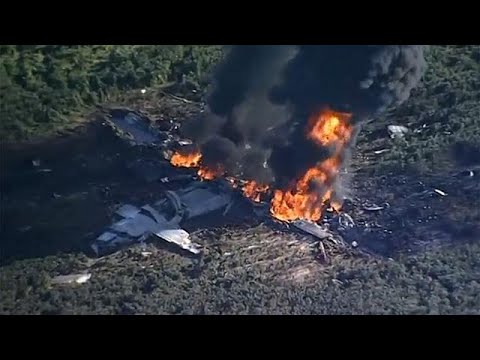'16 dead' after US military plane crash