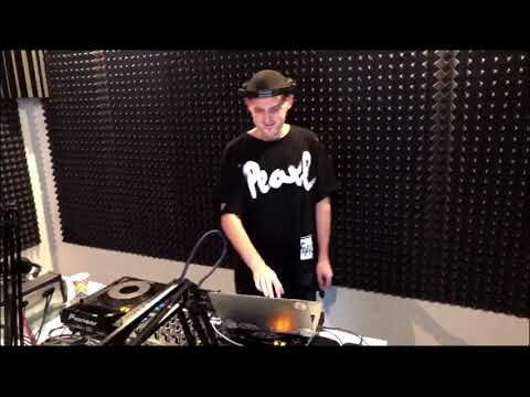 Misha Tune - DJ Set @ Тактика Zвука #117 - 104 FM (Новороссийск)