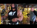 Giant set rotation for BICEPS with Sergio Oliva Jr