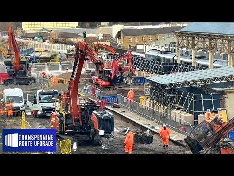 TRU LATEST 😲 Hive of activity as many machines tackle £70m station revamp 🏗