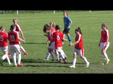 21.05.2017 Féminine 3ème Ligue FC Val-de-Ruz - Etoile-Spprting 0 - 2