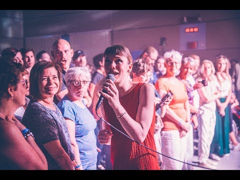 TRIXIE WHITLEY - CLOSER (LIVE @ RADIO 1 TRIXIE WHITLEY SESSIE)