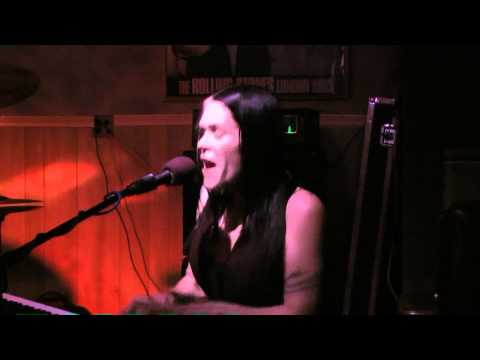 Beth Hart - Oh Me Oh My (AWESOME!!!)- Jimmis 1-9-11