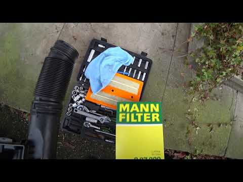 Audi A3 8V TFSI / VW Golf 7 TSI MK7  l  How to Change Air Filter