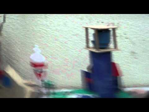 Itsasargia- Uxue, Uxue, Maialen eta Sofia