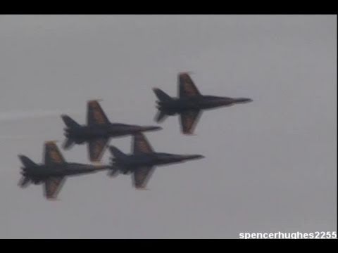 2006 MCAS Miramar Air Show - U.S.N. Blue Angels Clips