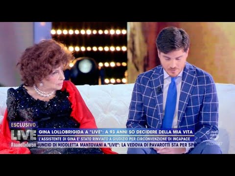 Fabrizio Corona, show a “A soreta!”. Domenica Live. Barbara D’Urso,...