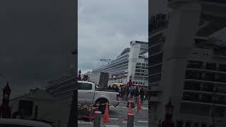 *Shipspot* P&O Cruise Line Pacific Encounter Docked at the Queens Wharf in Auckland. She's gorgeous